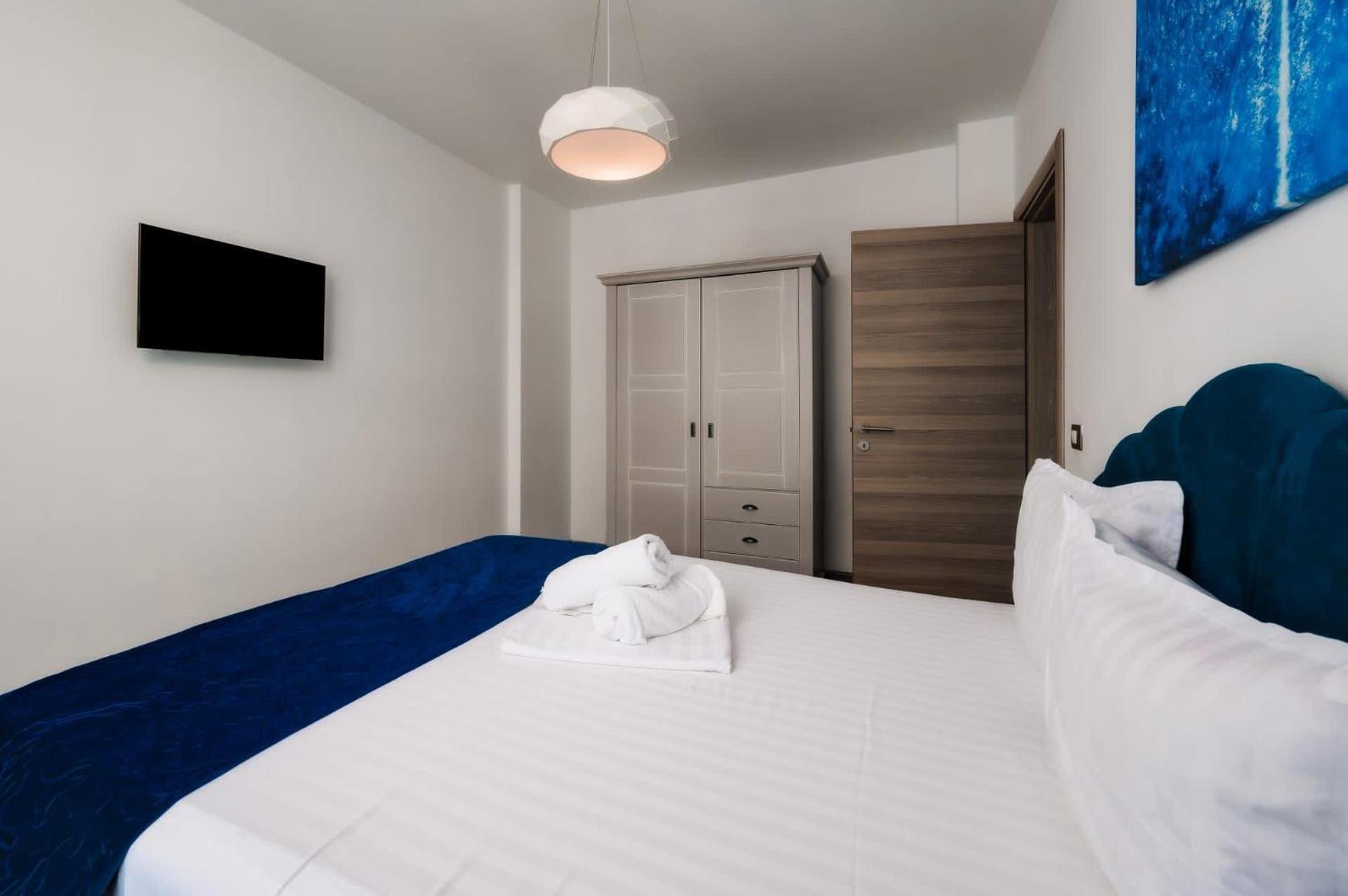 Luxury Suite Alezzi Beach Apartment Piscina Incalzita Sauna Jacuzzi Parking Неводарі Екстер'єр фото